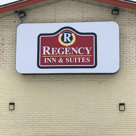 Regency Inn And Suites Eau Claire Zewnętrze zdjęcie