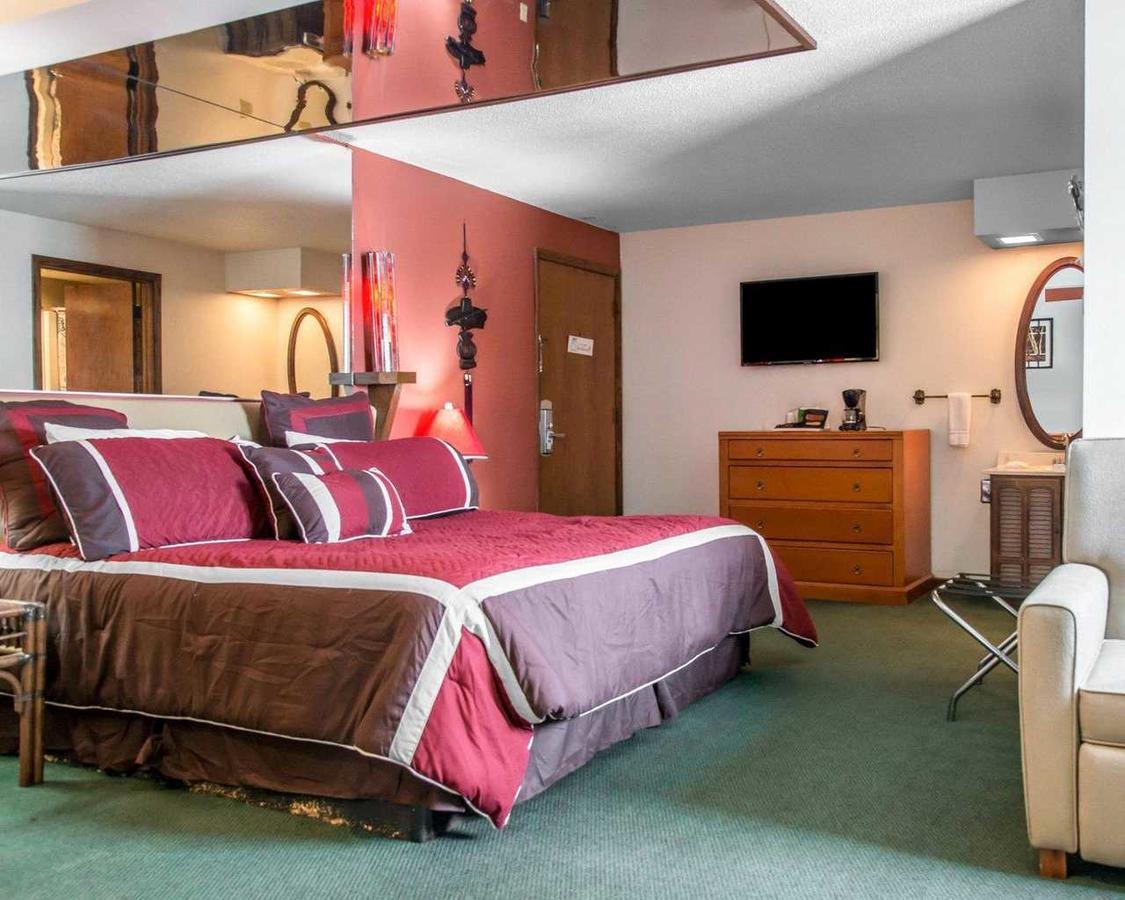 Regency Inn And Suites Eau Claire Zewnętrze zdjęcie
