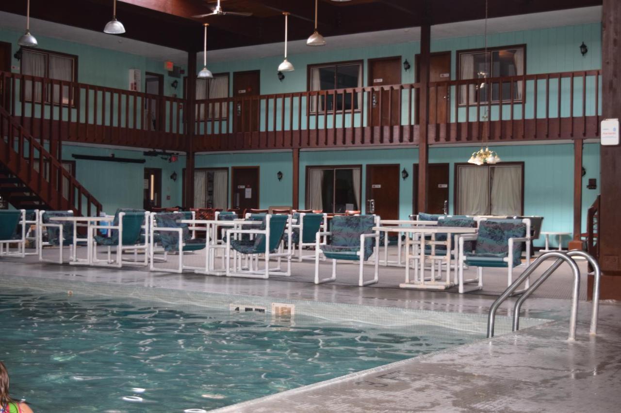 Regency Inn And Suites Eau Claire Zewnętrze zdjęcie